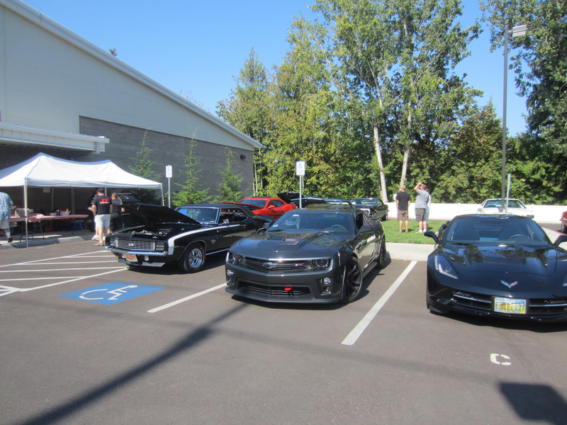 Illustration for article titled Columbia River Camaro Club Fun Day (Photo Dump)